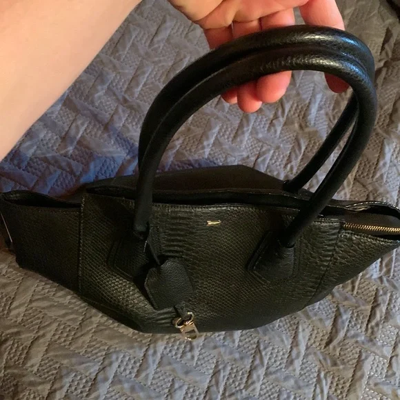 Purse - Picture 12 of 12